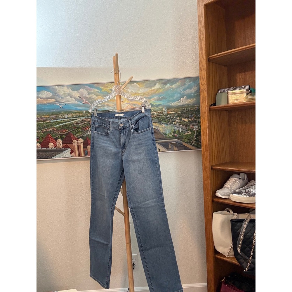 Levi's 314 Shaping Straight Jeans Womens 28 Blue Medium Wash Mid Rise Denim